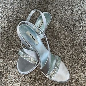 Nina silver sparkle heels